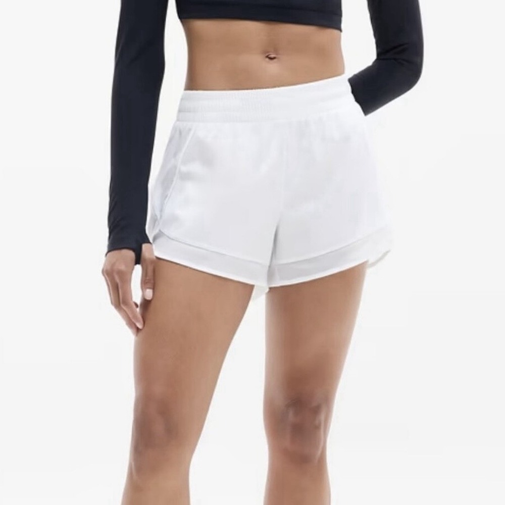 Athleta Running Shorts Womens Small White Mesh Racer Run Short 4" Athletic Gym